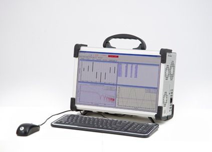 便攜式采集系統(tǒng)，最高64通道模擬輸入，或32通道輸入、32通道輸出，同步采樣每通道2.5MHz/s，可編程增益或?yàn)V波，16~~24位可變分辨率。