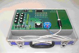 用多種軟件構(gòu)建虛擬儀器測量測控系統(tǒng)，含接口卡、各類傳感器和執(zhí)行機構(gòu)及調(diào)理電路等硬件。