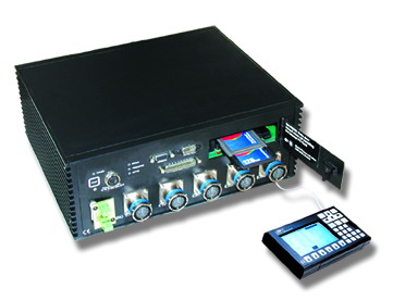 可脫離計算機獨立工作，適于機載、車載等空間受限及惡劣環(huán)境下的信號測試
采樣速率100kHz，16bit分辨率 