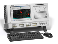 500 ps/32 Mb 的深內存定時及每條通道上125 ps 的MagniVu 同步高分辨率定時，進行數(shù)字信號定時測量235 MHz 狀態(tài)采集.